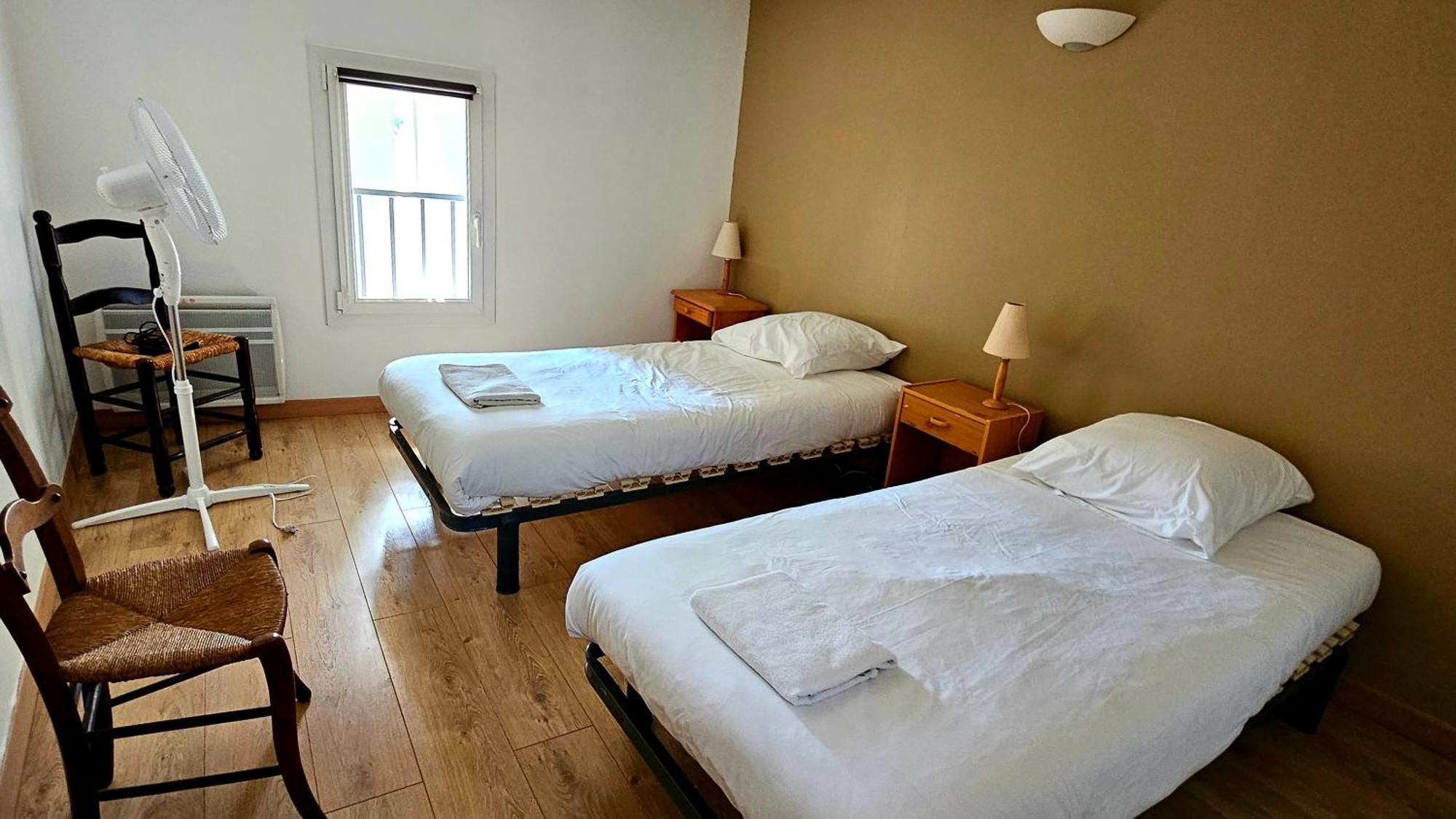 Maison Vigneronne 8P / Jardin / Parking Gigean Eksteriør billede